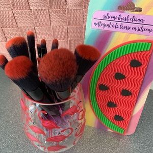 Brush sets with cup and brush cleaners